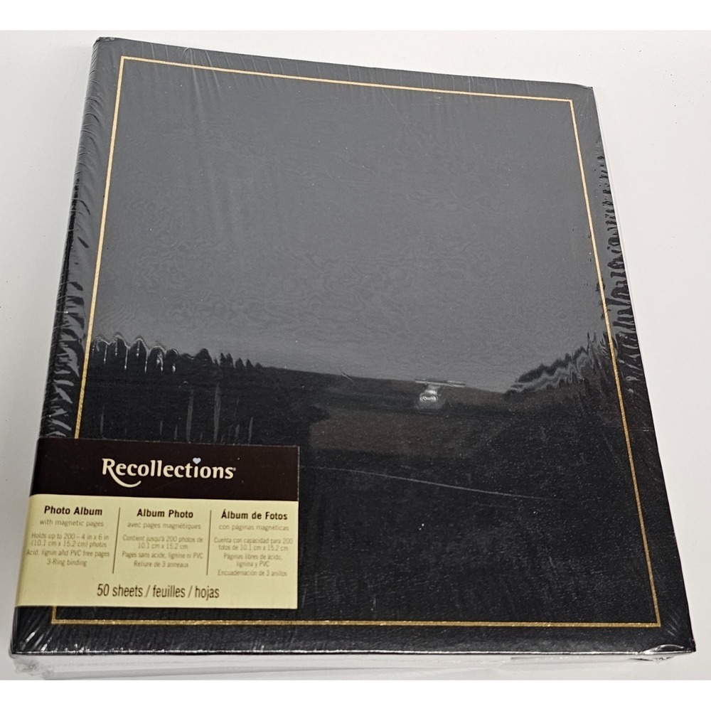 Recollections photo album, black with gold trim-holds up to 200 4x6 photos‎